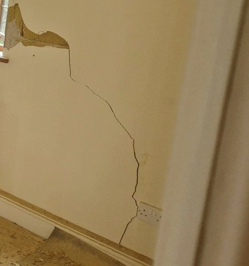 Subsidence crack in a house in Bromley, Kent